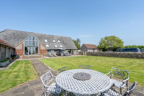 4 bedroom detached house to rent, Tarz Lane, Donnington, PO20