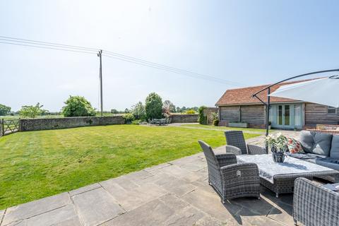 4 bedroom detached house to rent, Tarz Lane, Donnington, PO20