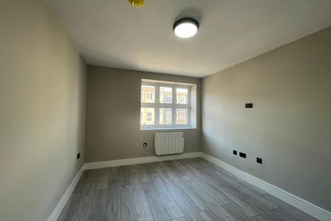 undefined, Queens Square, Crawley, RH10