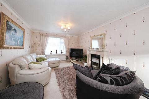 undefined, Ruston Close, Chesterfield S40