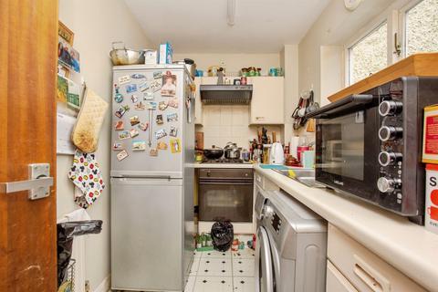 undefined, Park Avenue, Watford