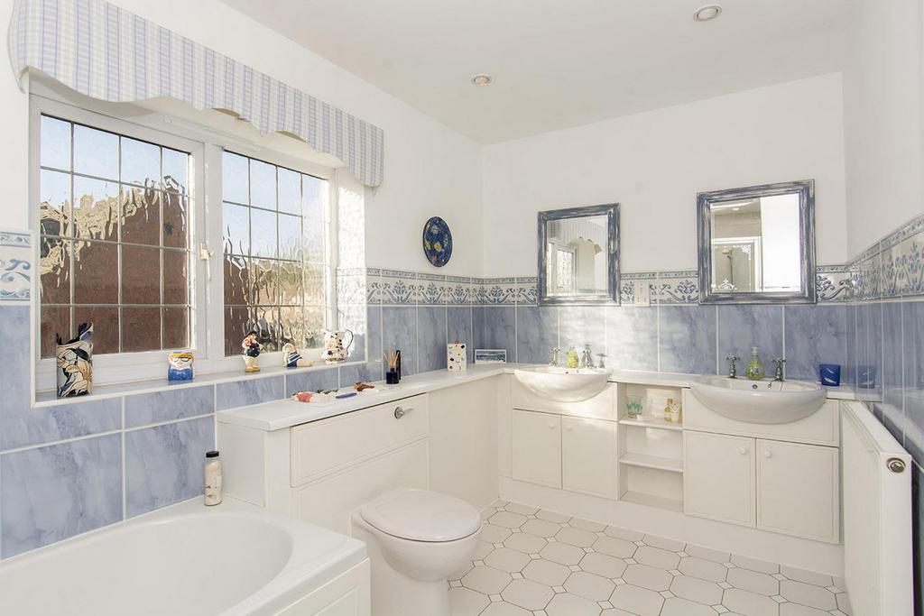 Bedroom Two En-Suite
