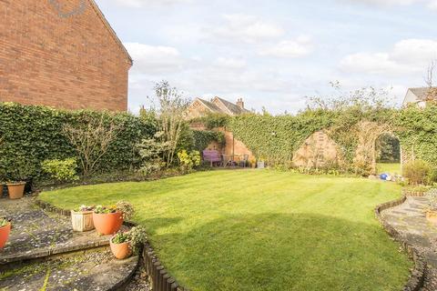5 bedroom detached house for sale, Yeomans Close, Bitteswell, Lutterworth
