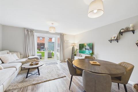 undefined, Walnut Drive, Chippenham SN15