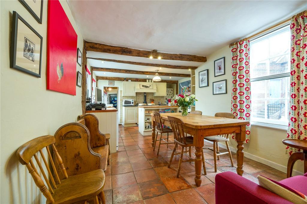 Breakfast Room