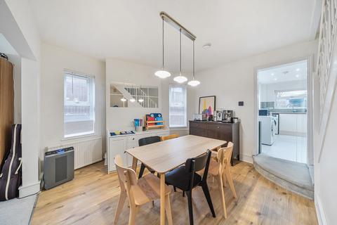 2 bedroom end of terrace house for sale, Castle Road, St. Albans