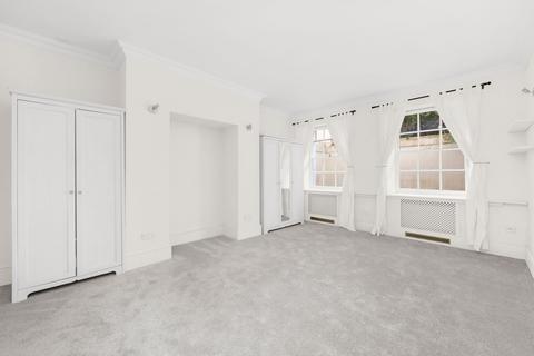 3 bedroom flat to rent, Kensington Park Gardens, London, W11