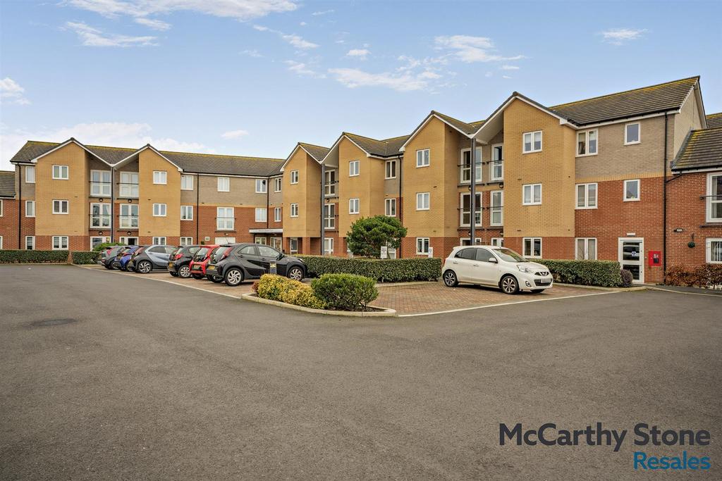 8680778-exterior02-800.jpg