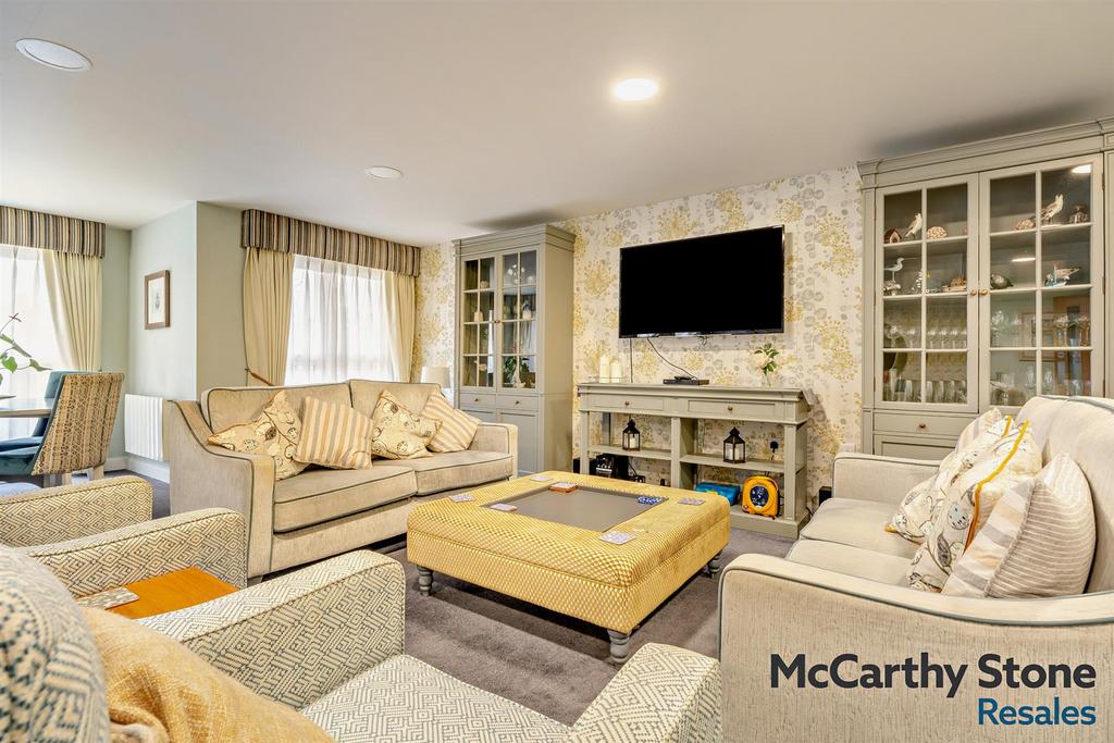 8680778-interior02-800.jpg