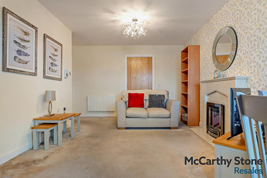 8680778-interior16-800.jpg