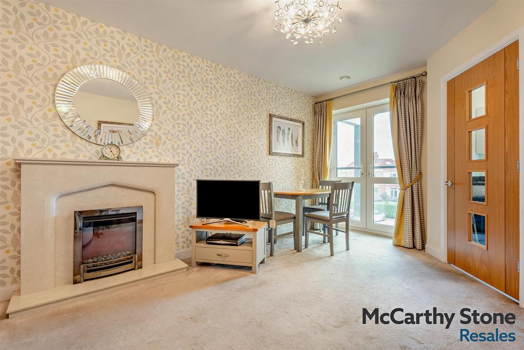 8680778-interior18-800.jpg