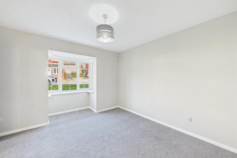 2 bedroom terraced house to rent, Thistle Close Chaulden Vale, Hemel Hempstead, HP1