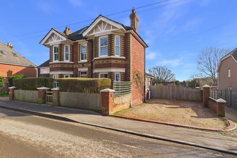 4 bedroom detached house for sale, Newtown Road, Warsash