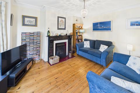 4 bedroom detached house for sale, Newtown Road, Warsash