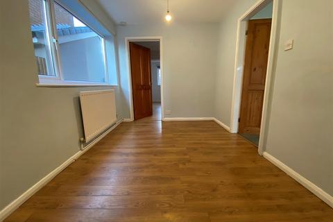 undefined, Hampton Drive, Newport