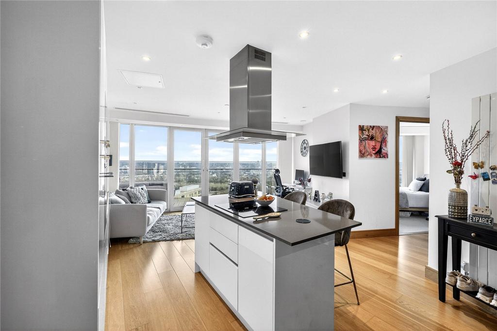 Kitchen/Reception