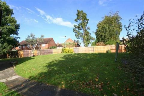 1 bedroom maisonette to rent, Northwood Road, Uxbridge UB9