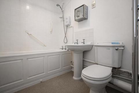 1 bedroom flat for sale, Nutbeem Road, Eastleigh