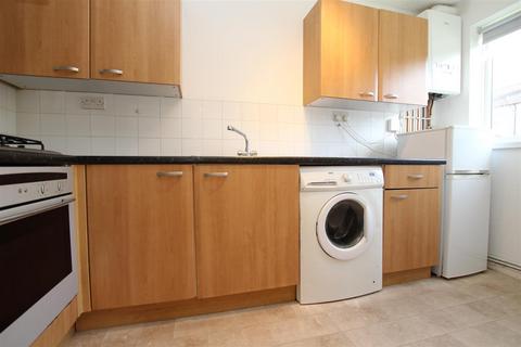 1 bedroom flat for sale, Nutbeem Road, Eastleigh