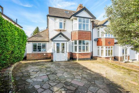 Wilmot Way, Banstead