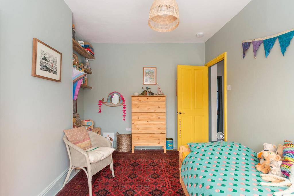 4 U3 SRBN - Bedroom D.jpg