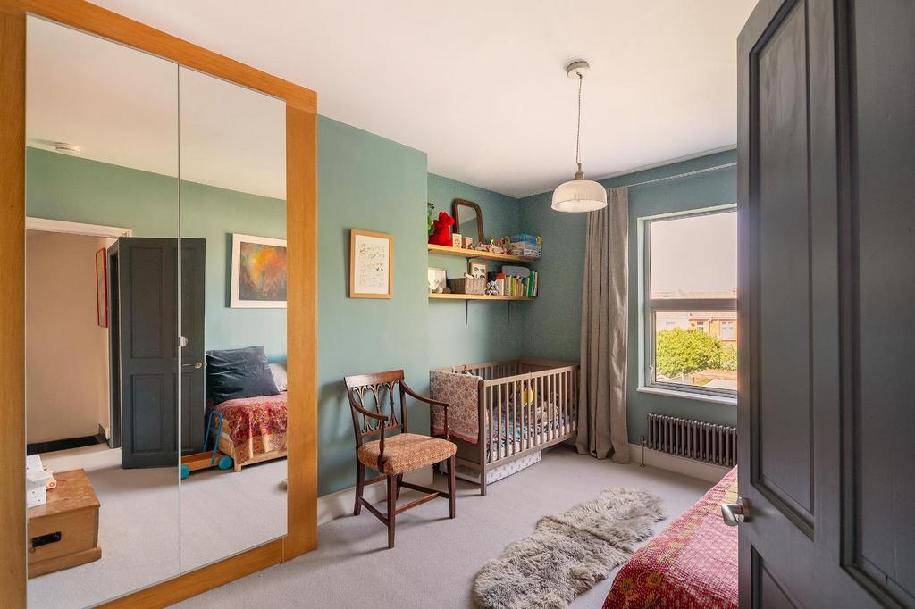 4 U3 SRBN - Bedroom C.jpg