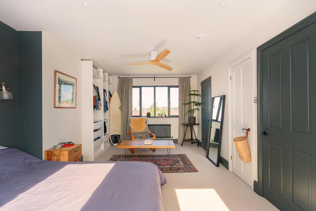4 U3 SRBN - Bedroom K.jpg