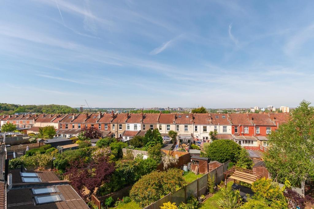 4 U3 SRBN - Loft View A.jpg