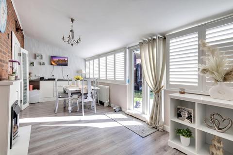 undefined, Paxfords, Laindon, Basildon, Essex, SS15