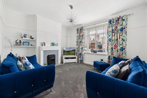 3 bedroom terraced house for sale, Claremont Road, Whitley Bay