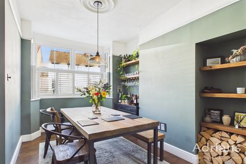 3 bedroom end of terrace house for sale, Upper Bridge Road, CM2