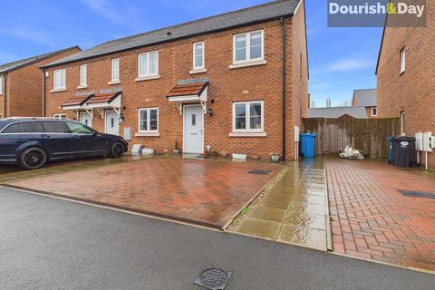 2 bedroom end of terrace house for sale, Shepherds Fold, Stafford ST19