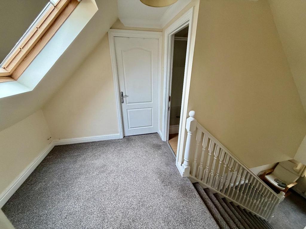 2nd Floor Landing