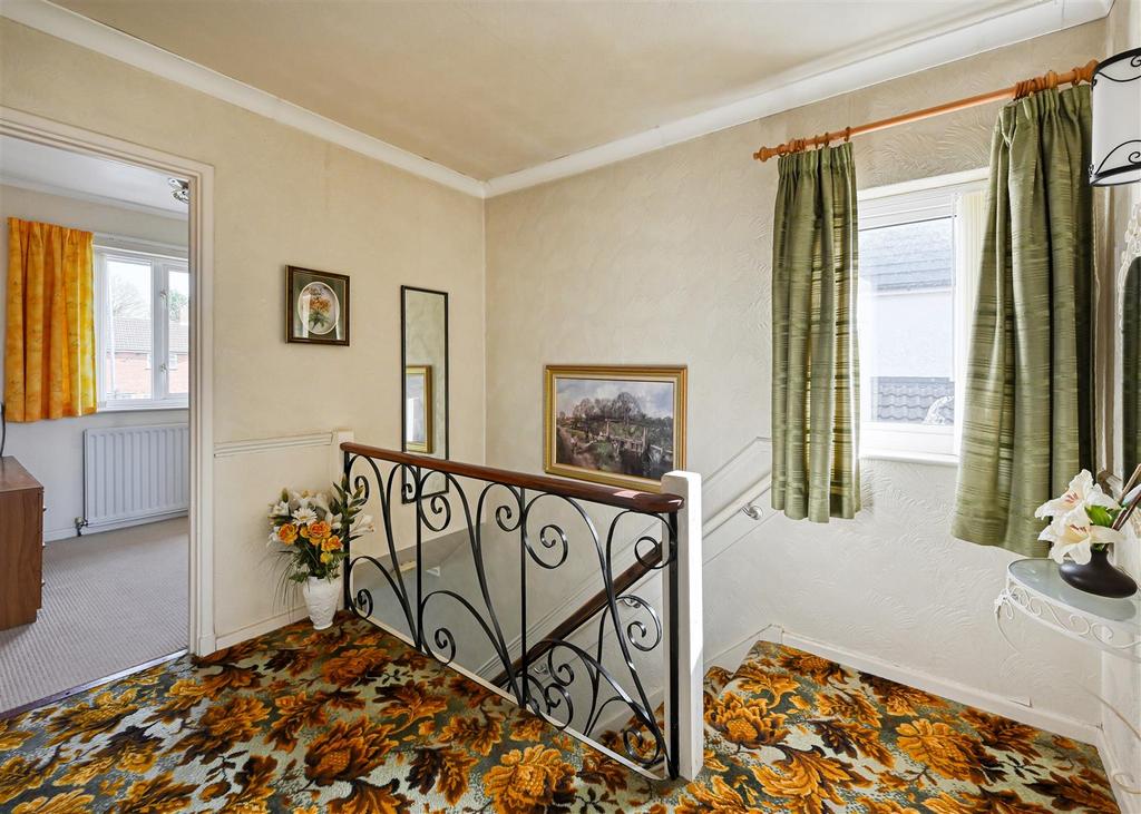149 Pendeford Avenue-8.jpg