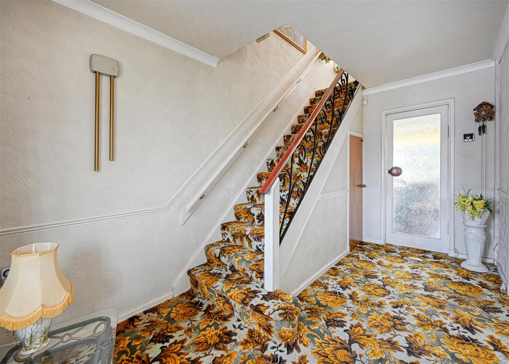 149 Pendeford Avenue-2.jpg