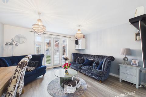 3 bedroom semi-detached house for sale, Paradise Orchard, Berryfields