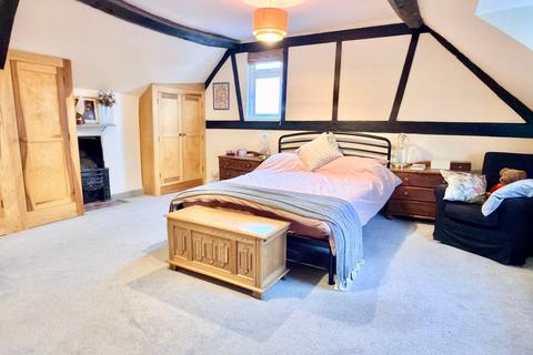 undefined, Barton Street, Tewkesbury GL20