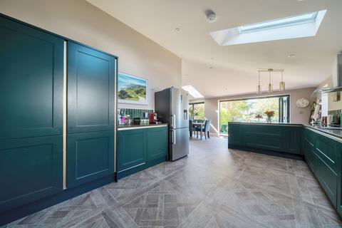 4 bedroom end of terrace house for sale, Pell Green, Wadhurst, TN5