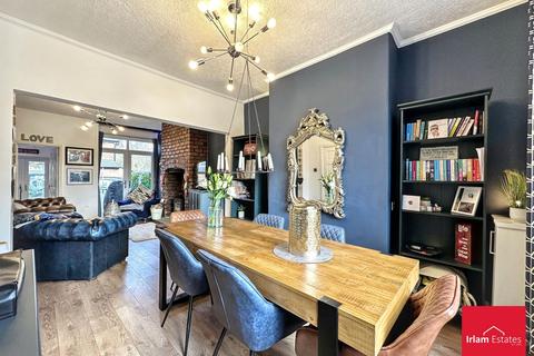 2 bedroom terraced house for sale, Bankfield Avenue, Cadishead, M44