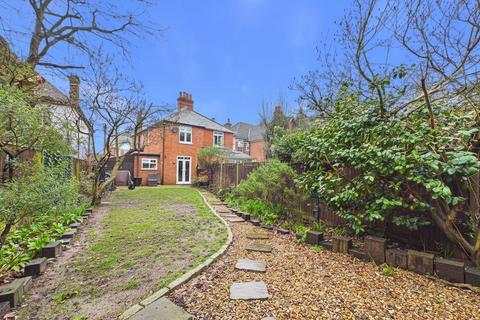 3 bedroom semi-detached house for sale, Gordon Avenue, Camberley, Surrey, GU15