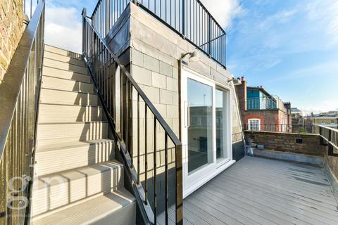 2 bedroom apartment to rent, Shorts Gardens, Covent Garden WC2H