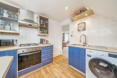 1 bedroom flat to rent, Hadley Gardens, LONDON W4