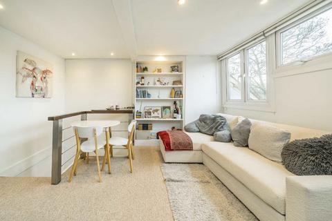 1 bedroom flat to rent, Hadley Gardens, LONDON W4