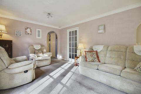 2 bedroom retirement property for sale, Perrywood, Welwyn Garden City