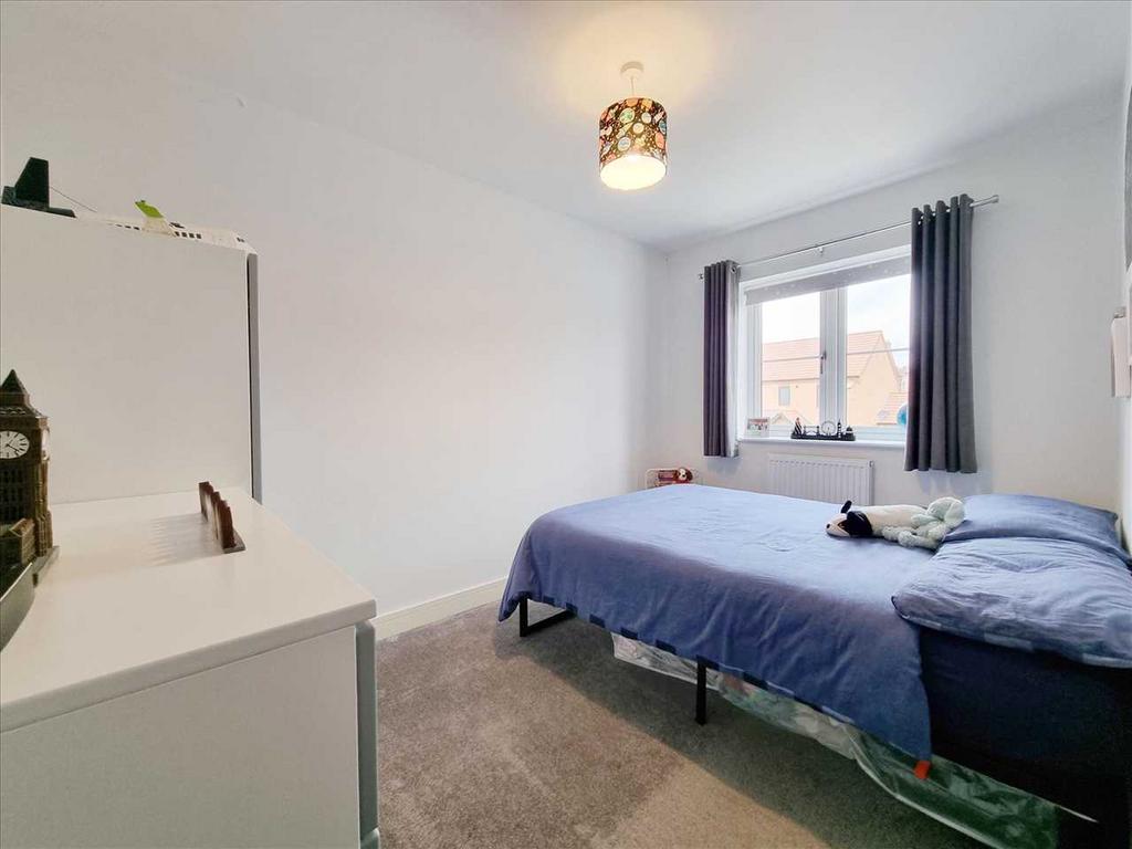 Bedroom 2: