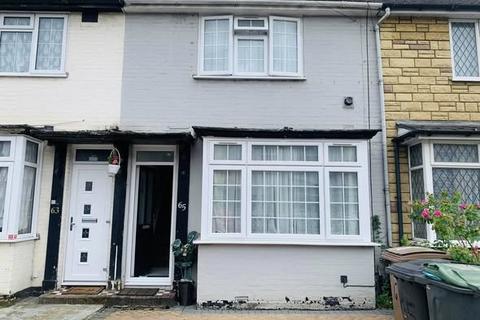 undefined, Connaught Road, Luton LU4