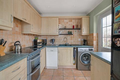 2 bedroom bungalow for sale, Sandown Close, Alton, Hampshire
