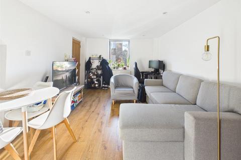 undefined, Oak Lane, Twickenham