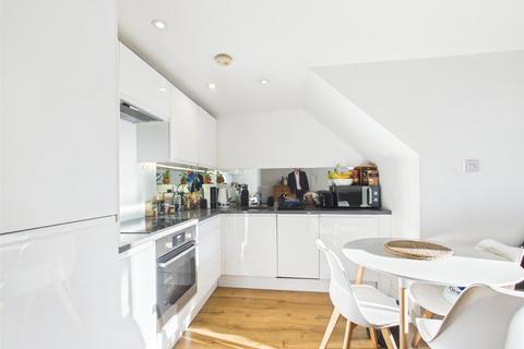 undefined, Oak Lane, Twickenham
