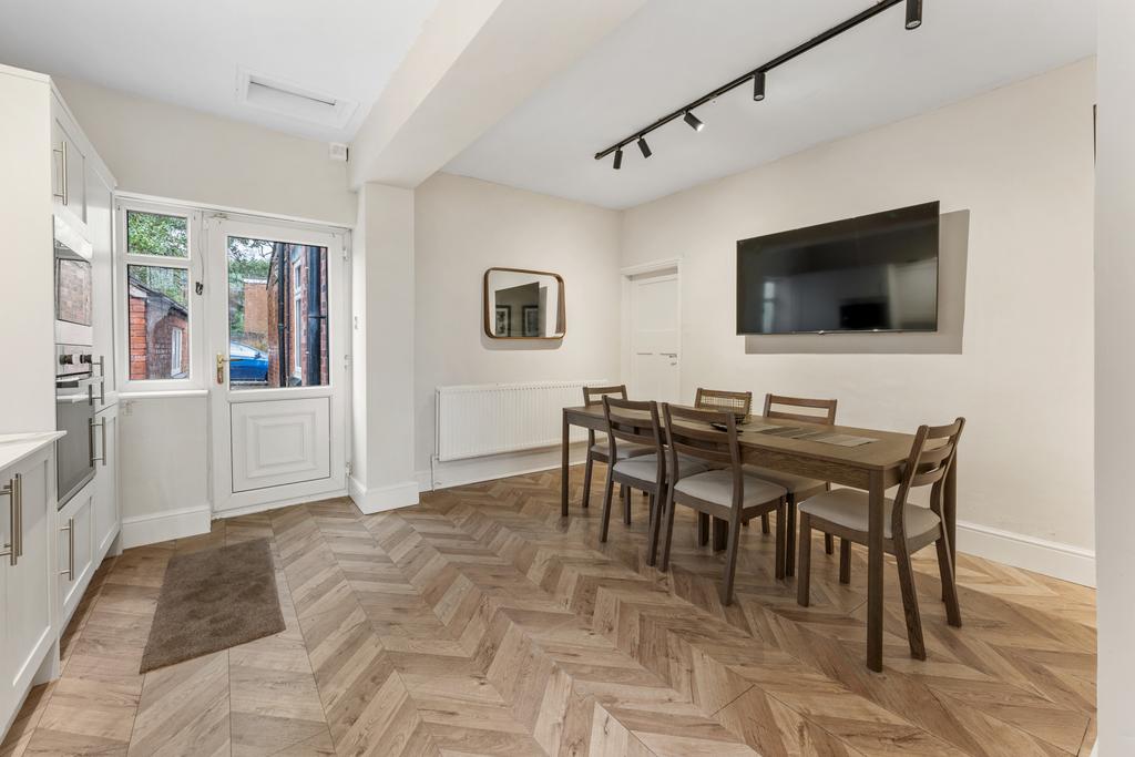 Kitchen diner